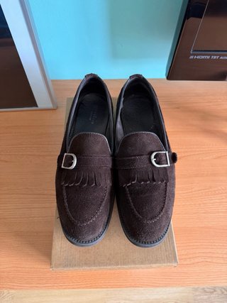 Mocasines Puroego Marrones con Hebilla