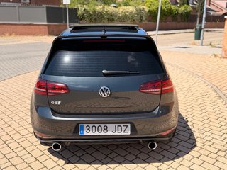 Volkwagen Golf GTI 2016