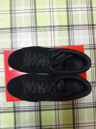 Zapatillas Puma Negras y Marrones