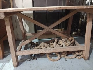Mesa rústica madera Siglo XIX