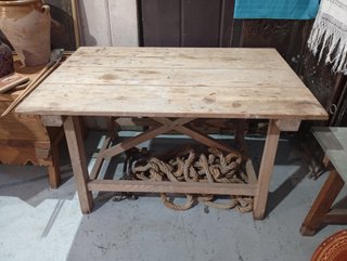 Mesa rústica madera Siglo XIX