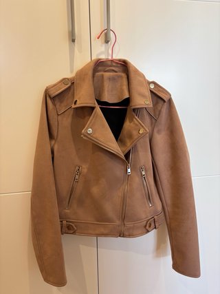 Cazadora rosa S tejido parecido al ante