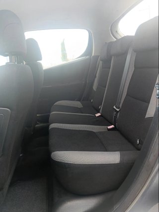 Peugeot 207 1.4 HDI 70 CV• Muy poco consumo • 2006