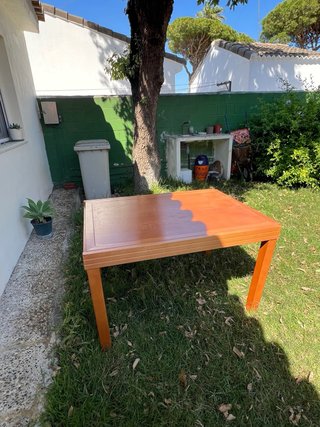 Tavolo da salotto in legno 120x90x75