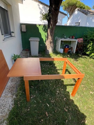 Tavolo da salotto in legno 120x90x75