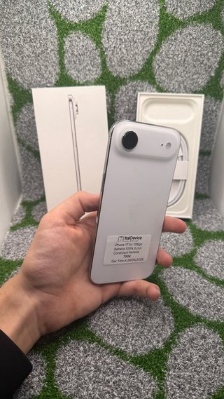 iPhone 17 Air 256GB Bianco - Nuovo Solo attivato