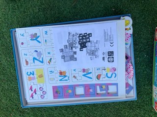 Lote de 4 juegos y peluche Peppa Pig