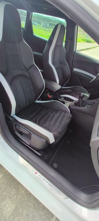 SEAT LEON CUPRA ST