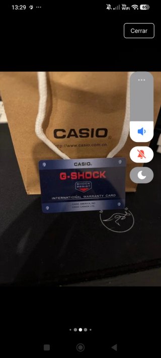 Reloj G-Shock plateado y azul