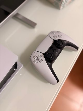 PlayStation 5 Slim [DIGITAL] Blanca (825GB)