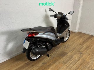 PIAGGIO MEDLEY 125 (IVA DEDUCIBLE)