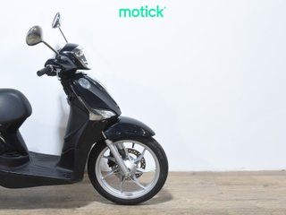 PIAGGIO LIBERTY 125 (TOP CASE)