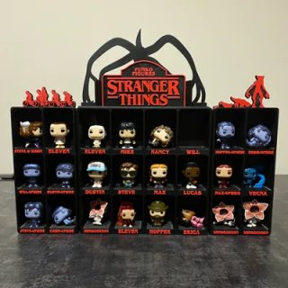 Espositore kinder joy Stranger Things