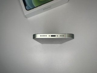 iPhone 12 Verde