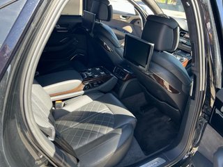 Audi A8 4.2 V6 QUATTRO