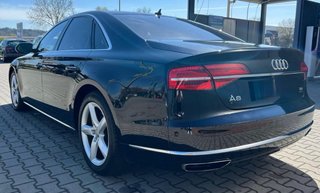 Audi A8 4.2 V6 QUATTRO
