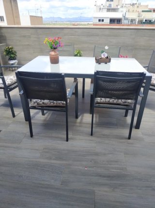 Mesa y 6 sillas terraza cristal y metal