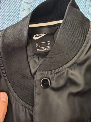 Cazadora Nike Negra Talla M