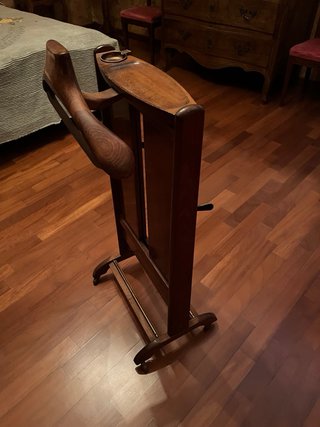 Servomuto in legno e metallo
