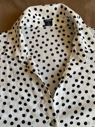 Camisa lunares Kiabi Talla M