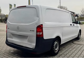 Mercedes-Benz Vito 111 LARGA