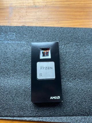 Procesador AMD Ryzen 7 2700X + Disipador