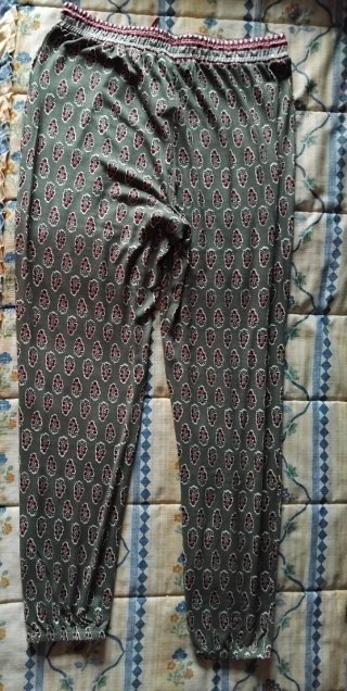 Pantalón pijama estampado talla L a estrenar