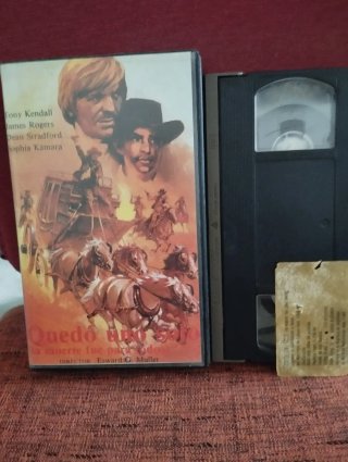 Películas VHS edición videoclub a 2 euros unidad