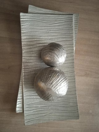 Centro de mesa decorativo plateado