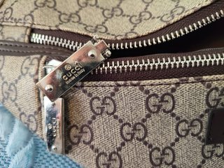 Riñonera Gucci Monogram Marrón y Beige