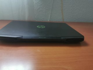 HP Pavilion Gaming Laptop Negro/Verde