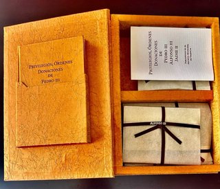 Privilegios, Órdenes y Donaciones