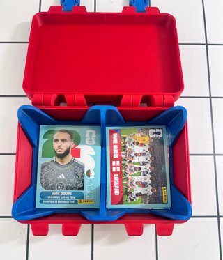 Caja porta cromos FIFA 2026