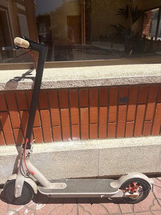 Patinete eléctrico blanco Xiaomi