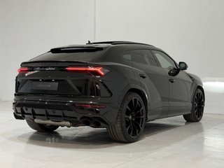 Lamborghini Urus 4WD