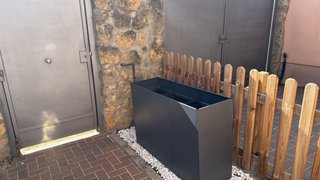 Jardinera Antracita Acero Laminado. SIN USAR