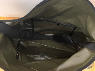 Bolsa de moto verde 66L