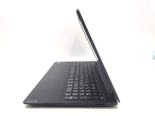 E59745-0 Pc Portatil Lenovo V15