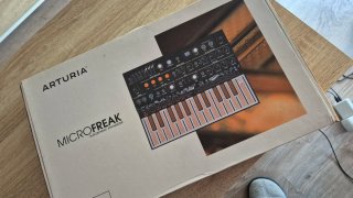 Arturia MicroFreak Sintetizador