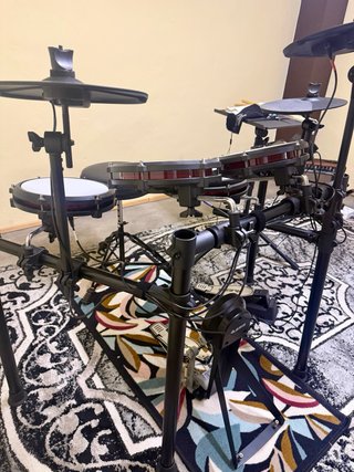 Batería Eléctrica Alesis Nitro Max