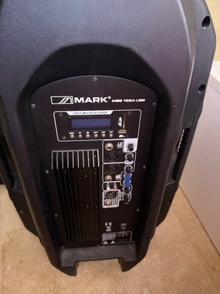 Altavoz MARK 15 autoamplificado
