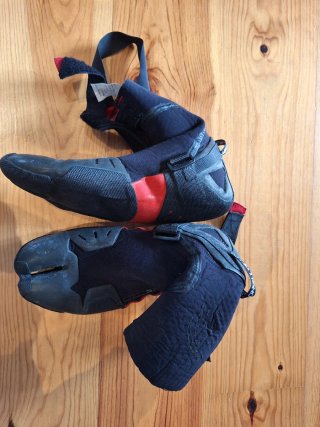 Escarpines de neopreno para deportes acuáticos T43