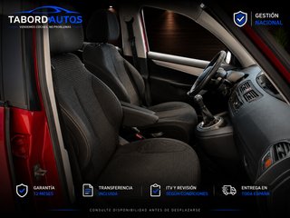 Citroën C4 Picasso 1.6 VTi Millenium — Gasolina, 8