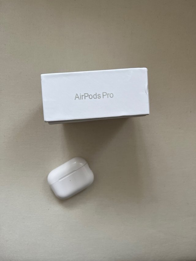 Apple AirPods Pro - Como Nuevos