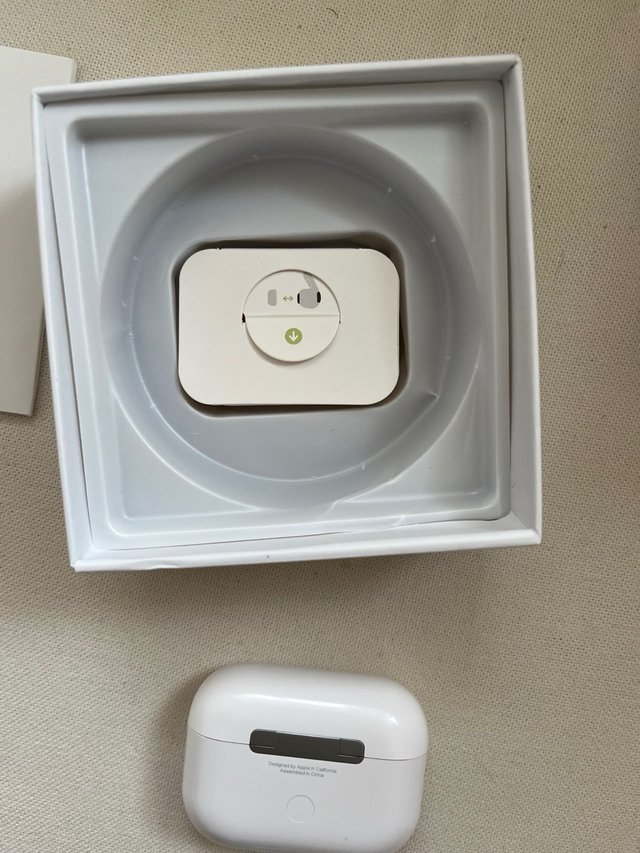 Apple AirPods Pro - Como Nuevos