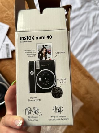 Cámara instantánea Fujifilm Instax Mini 40