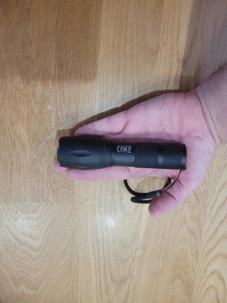 Linterna LED Reh-Kitz Zoom