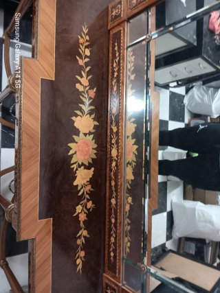 Consola antigua estilo francés con espejo