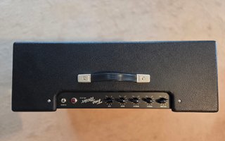 Fender Tone Master FR-212