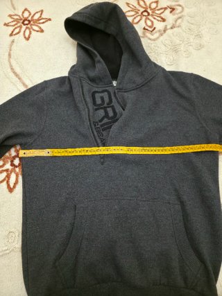 Felpa Grind&Bear con cappuccio e zip grigia